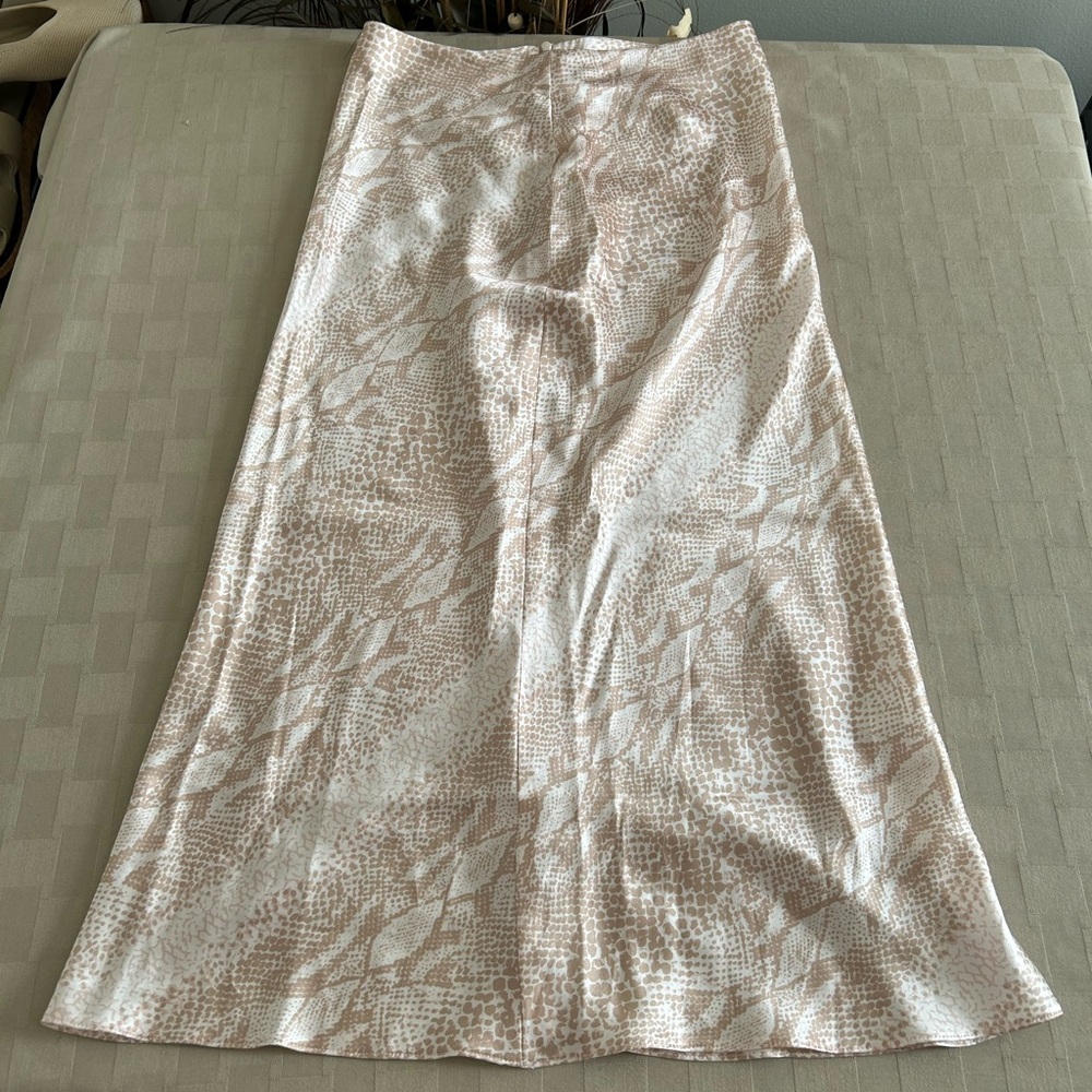 Amanda Uprichard Paulina Snake Print Slip Silk Skirt in Champagne Pink Snake - Picture 4 of 9